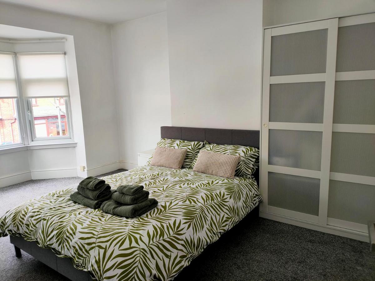 Wentworth Road Accomodation Doncaster Buitenkant foto